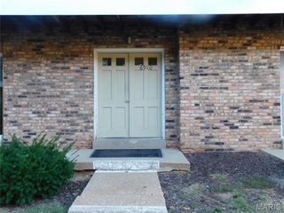 6910 Colonial Woods 97, Oakville, MO 63129