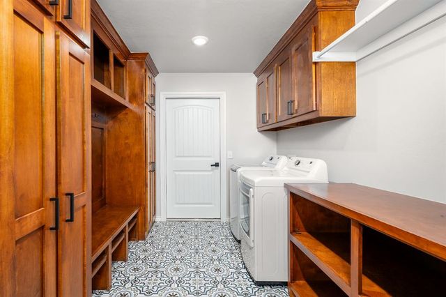 1419 County Street 2977, Blanchard, OK 73010