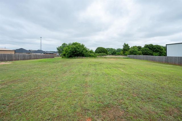 1419 County Street 2977, Blanchard, OK 73010