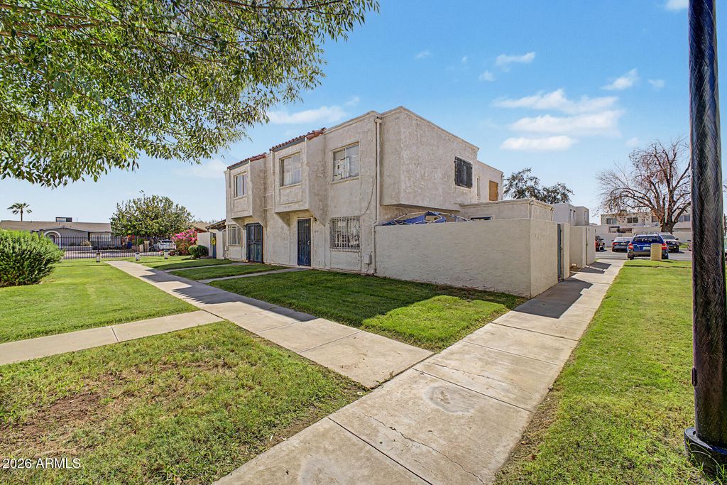 5206 N 42ND Lane, Phoenix, AZ 85019 — photo 2
