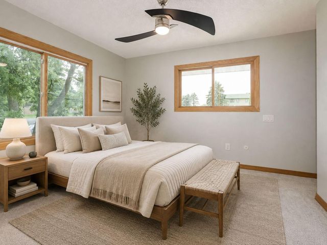 8275 College Trail, Inver Grove Heights, MN 55076