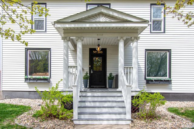 203 7th Street S, Moorhead, MN 56560