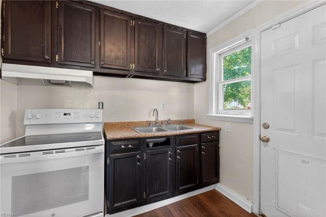 101 Wyoming AVE, Portsmouth, VA 23701