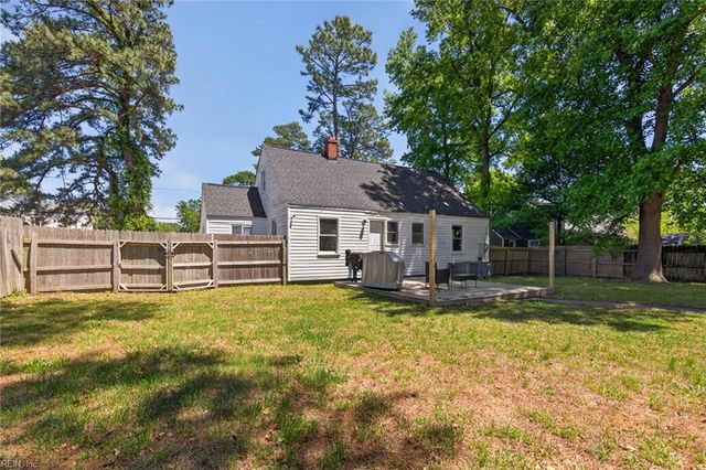 101 Wyoming AVE, Portsmouth, VA 23701