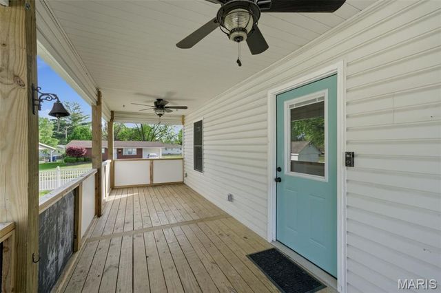 1800 Patterson Road, Florissant, MO 63031