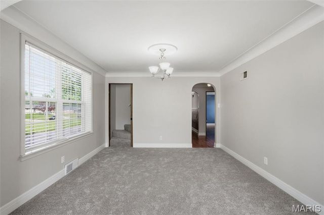 1800 Patterson Road, Florissant, MO 63031
