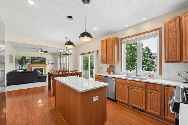 2409 Golf Drive, Woodbury, MN 55129