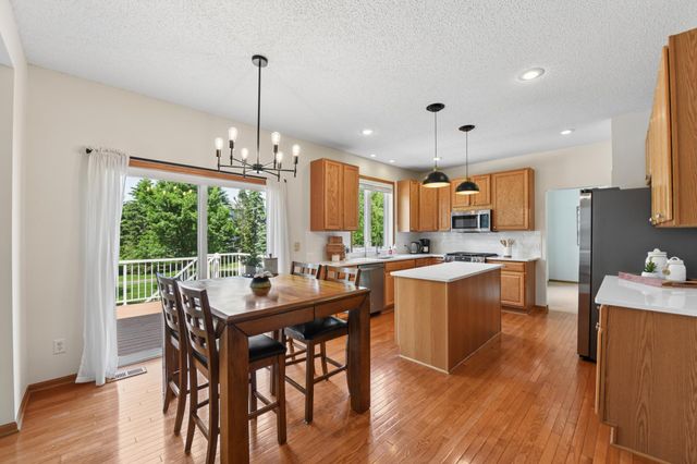 2409 Golf Drive, Woodbury, MN 55129