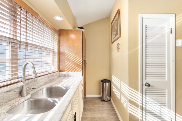 11001 SE SUNSET HARBOR ROAD D18, Summerfield, FL 34491