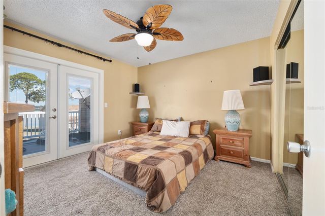 11001 SE SUNSET HARBOR ROAD D18, Summerfield, FL 34491