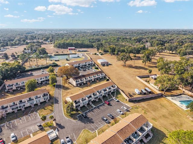 11001 SE SUNSET HARBOR ROAD D18, Summerfield, FL 34491