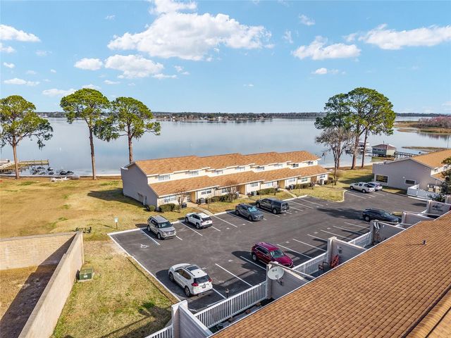 11001 SE SUNSET HARBOR ROAD D18, Summerfield, FL 34491