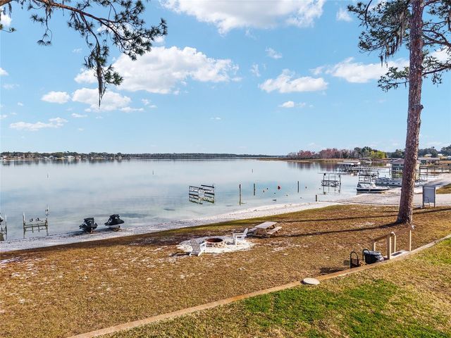 11001 SE SUNSET HARBOR ROAD D18, Summerfield, FL 34491