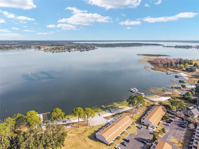 11001 SE SUNSET HARBOR ROAD D18, Summerfield, FL 34491