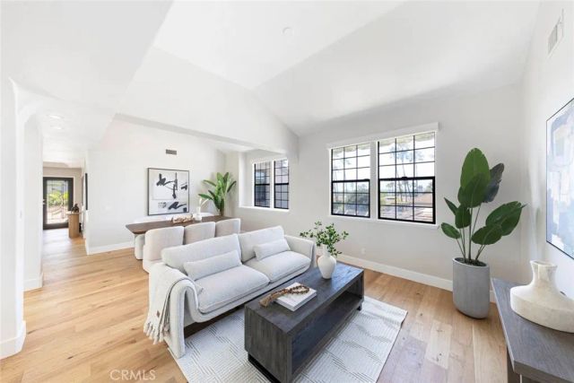 90 Ocean vista, Newport Beach, CA 92660