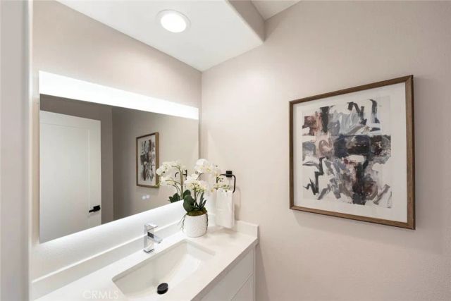 90 Ocean vista, Newport Beach, CA 92660