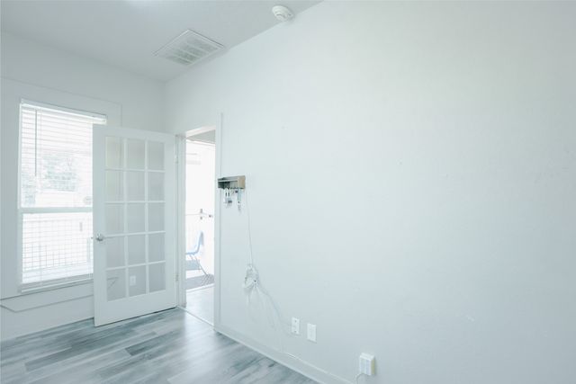 3121 Forest Avenue, Fort Worth, TX 76112