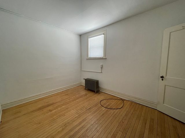 28w579 Stafford Place 1, Warrenville, IL 60555