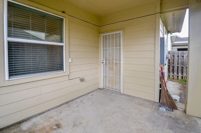 14255 Garland Brook Drive, Houston, TX 77083