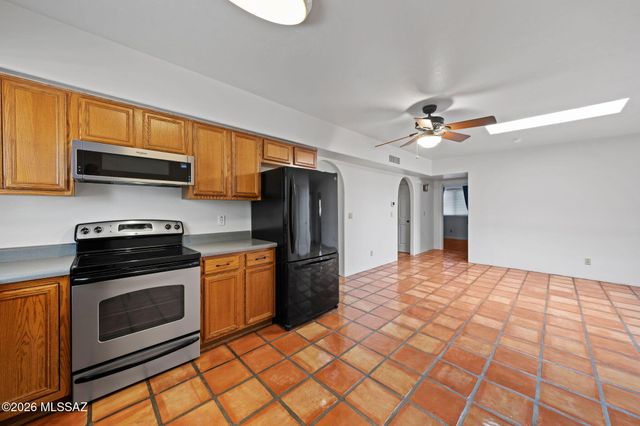 3609 W Ironwood Meadows Place, Tucson, AZ 85742