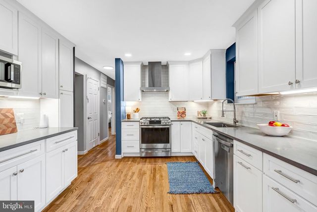 5105 COLERIDGE DR, Fairfax, VA 22032