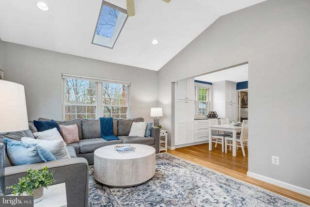 5105 COLERIDGE DR, Fairfax, VA 22032