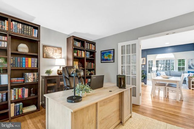 5105 COLERIDGE DR, Fairfax, VA 22032