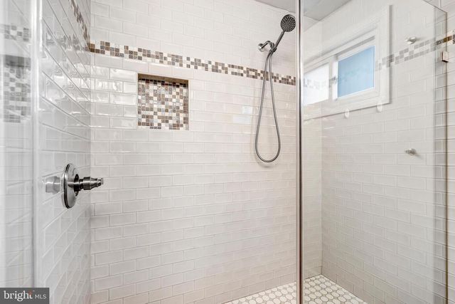 5105 COLERIDGE DR, Fairfax, VA 22032