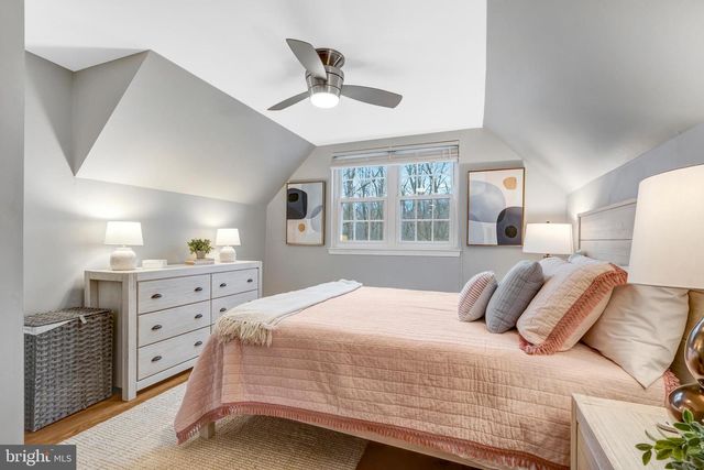 5105 COLERIDGE DR, Fairfax, VA 22032