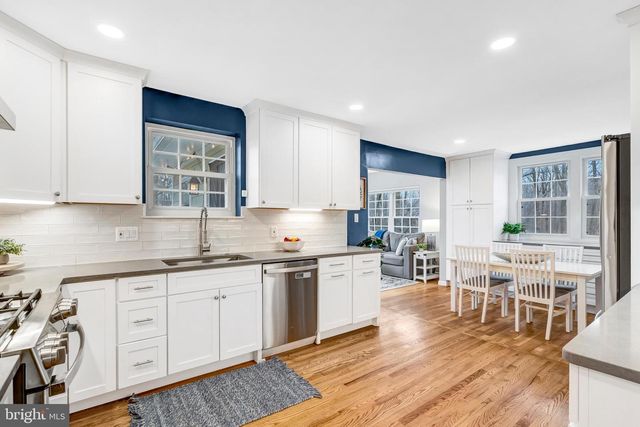 5105 COLERIDGE DR, Fairfax, VA 22032