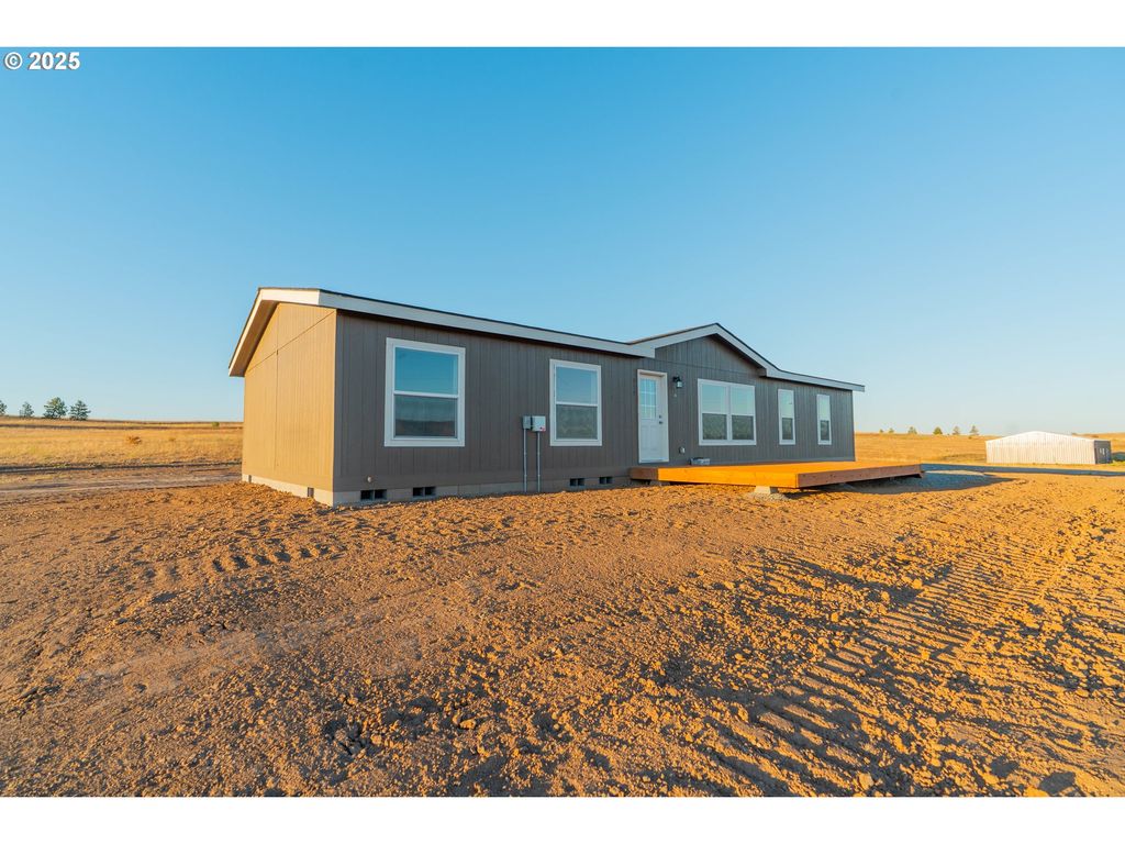 959 High Prairie Rd, Lyle, WA 98635