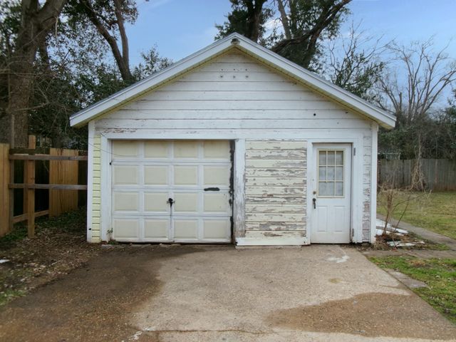 172 Fremont Street, Shreveport, LA 71105
