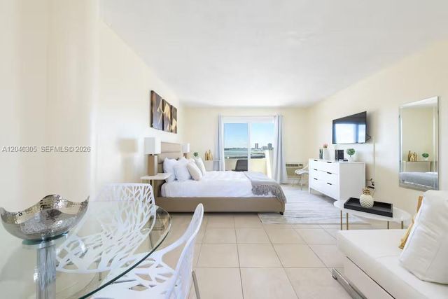 7904 West Dr 214, North Bay Village, FL 33141