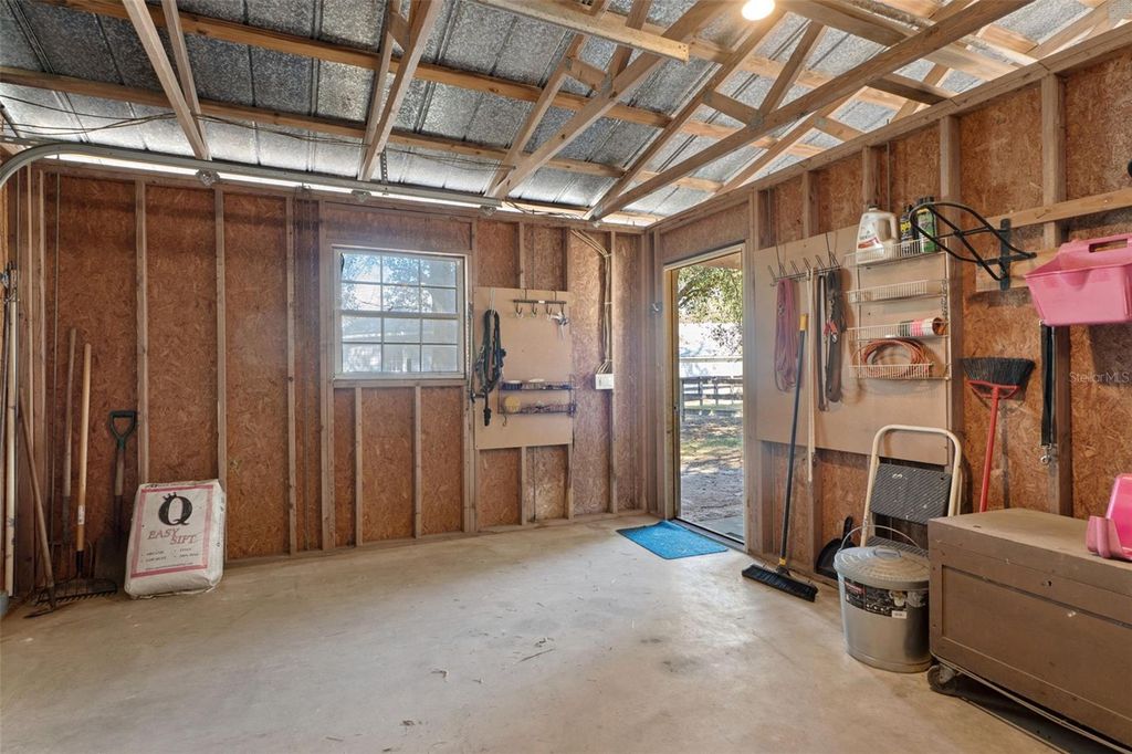 Image 53 of property listing at 4210 W HORSESHOE DRIVE, Beverly Hills, FL 34465