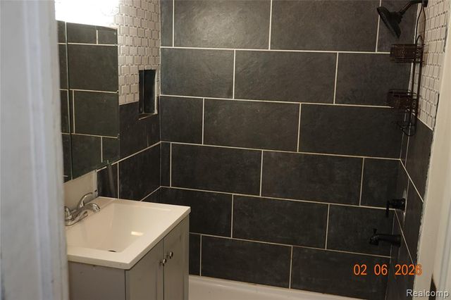 7828 Westwood Street, Detroit, MI 48228