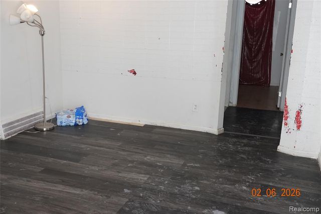 7828 Westwood Street, Detroit, MI 48228