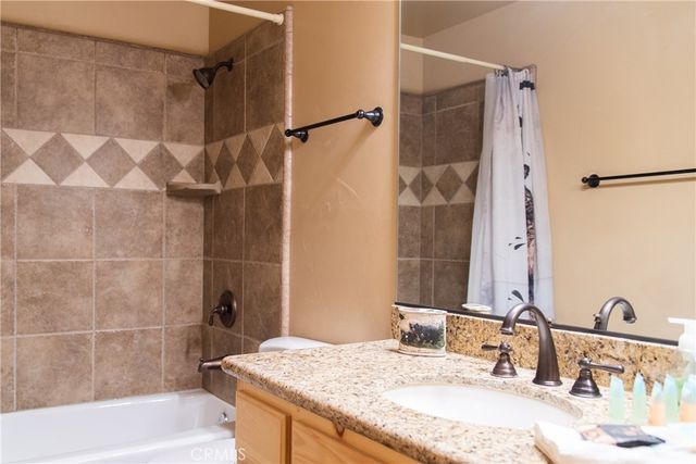 43628 Yosemite Drive, Big Bear Lake, CA 92315