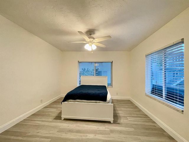 828 NE 17th Avenue 2, Fort Lauderdale, FL 33304