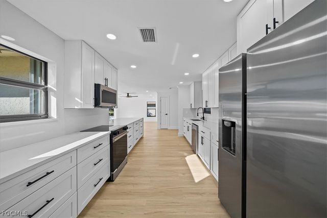 5671 Balkan CT, Fort Myers, FL 33919