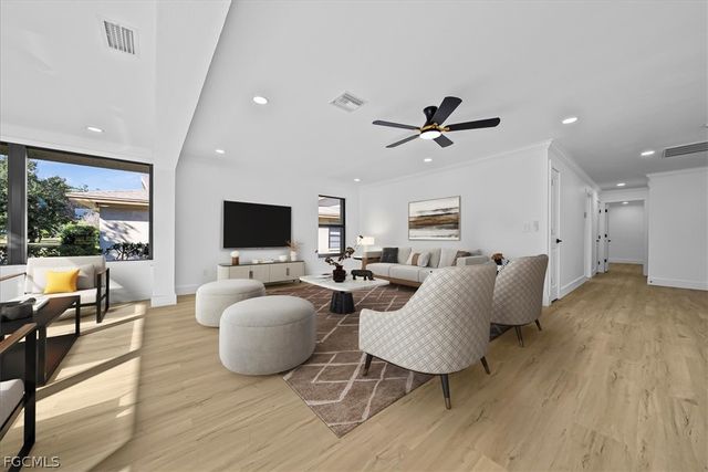 5671 Balkan CT, Fort Myers, FL 33919