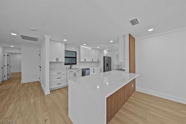 5671 Balkan CT, Fort Myers, FL 33919