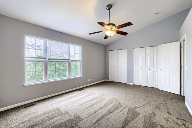 34290 N Barberry Road, Round Lake Beach, IL 60073
