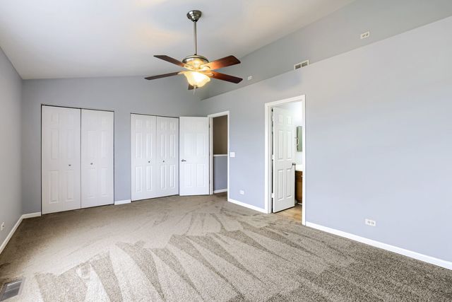 34290 N Barberry Road, Round Lake Beach, IL 60073