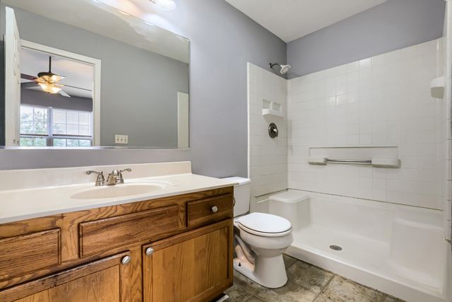 34290 N Barberry Road, Round Lake Beach, IL 60073