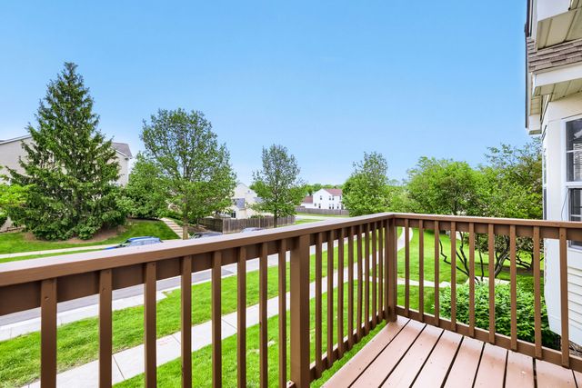 34290 N Barberry Road, Round Lake Beach, IL 60073