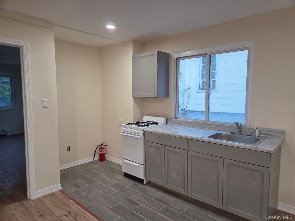 1170A Port Washington Boulevard, Port Washington, NY 11050