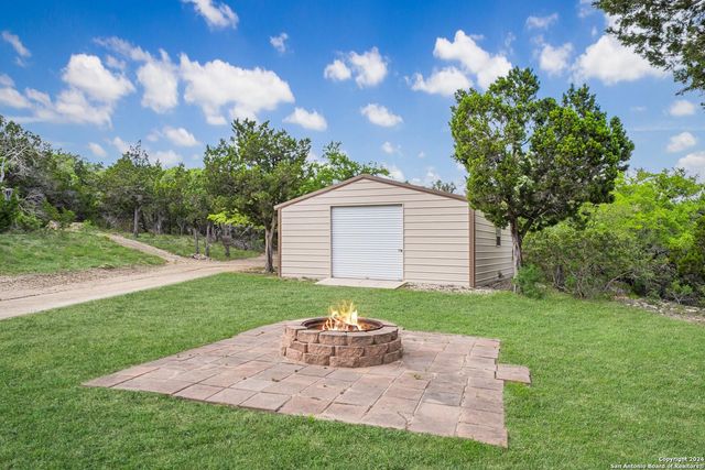 1941 Canyon Curve, Spring Branch, TX 78070