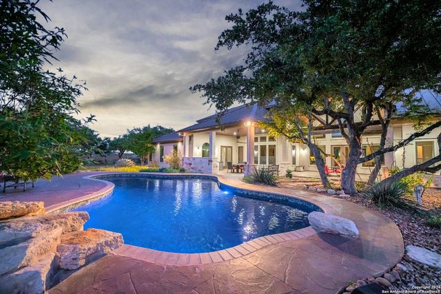 1941 Canyon Curve, Spring Branch, TX 78070