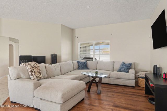 1932 Laramie Circle, Melbourne, FL 32940