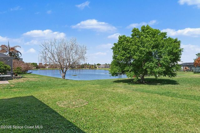 1932 Laramie Circle, Melbourne, FL 32940